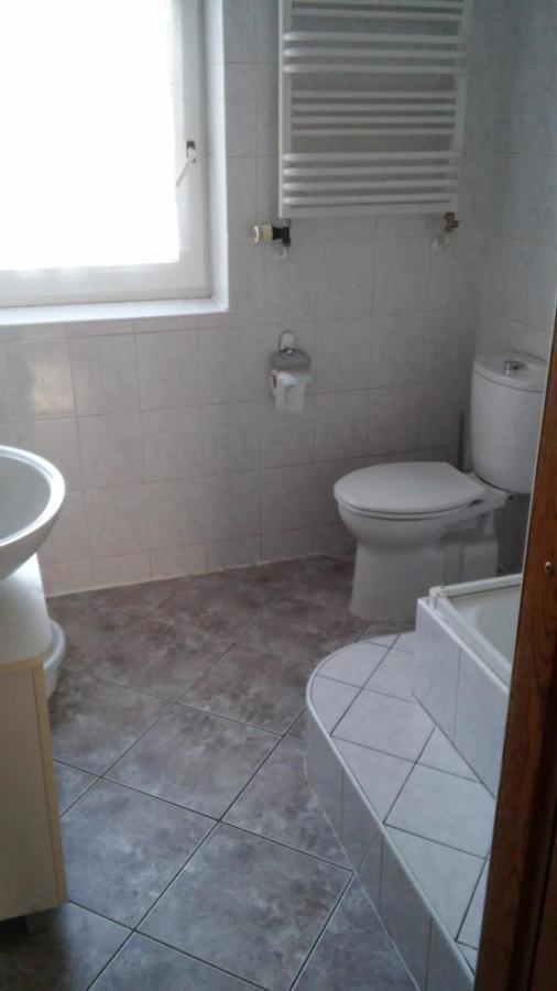 Pokoje Na Pogodnie Apartment Szczecin Exterior photo